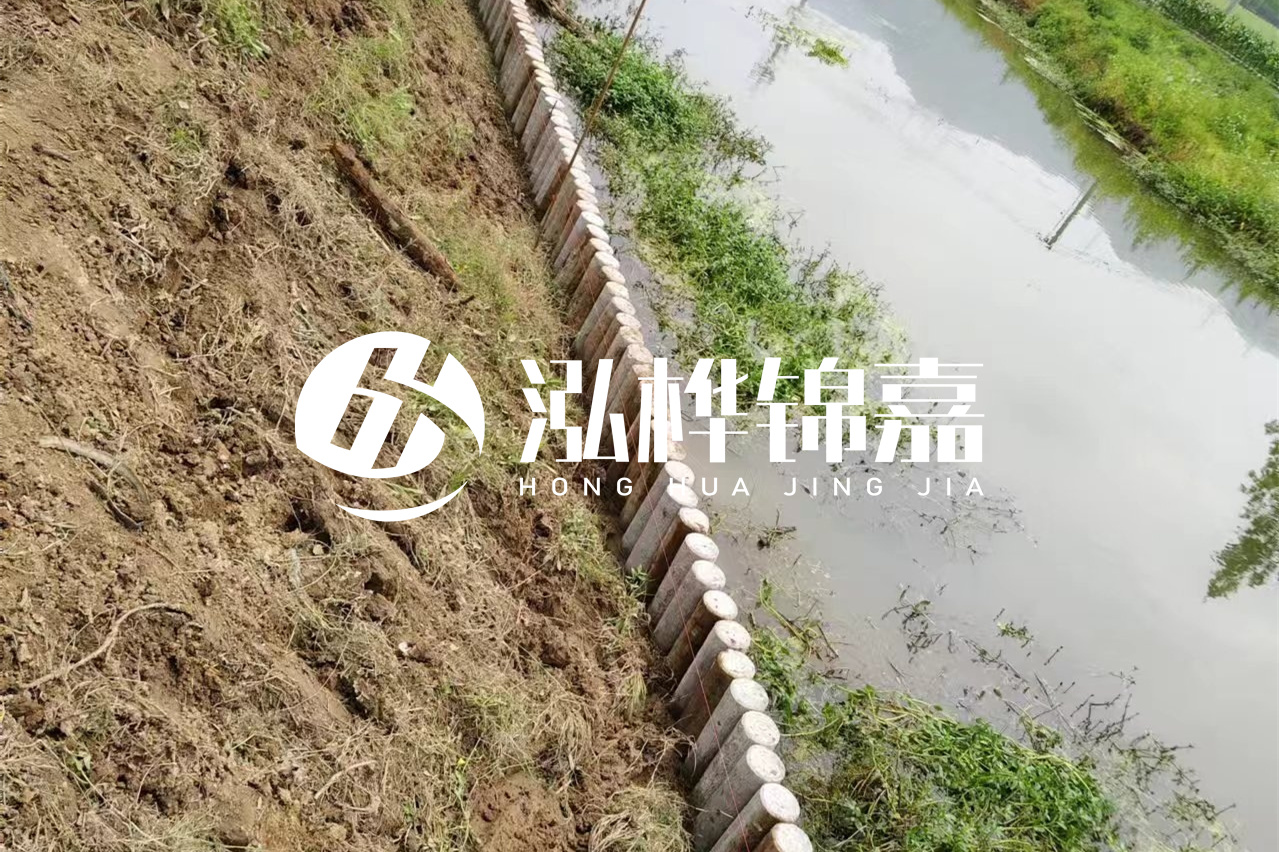 仿木樁施工前注意事項(xiàng)-水泥樁打樁機(jī)是怎么打樁的？